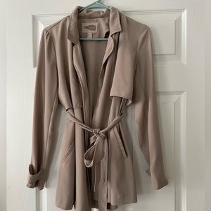 Dressy Jacket 🧥 Foever 21